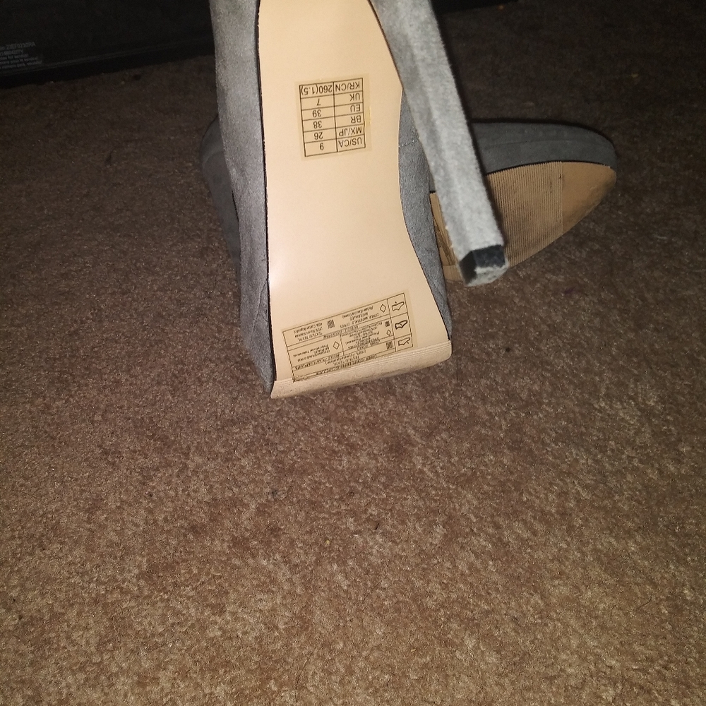 Forever 21 Heels - Picture 5 of 5